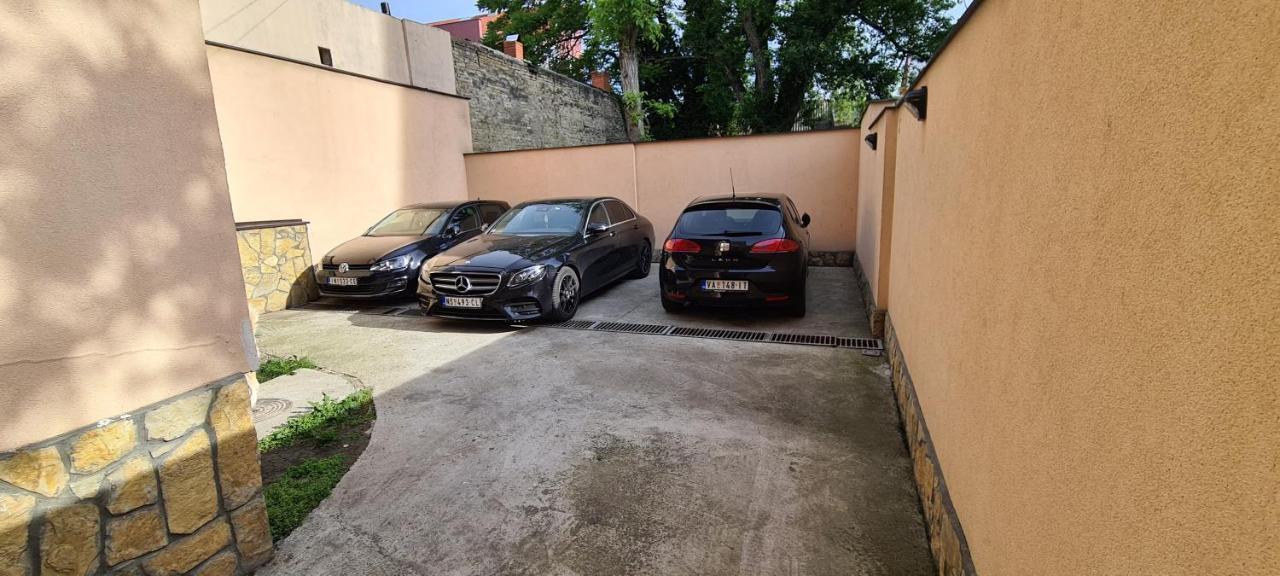 Adonis Apartment Novi Sad Luaran gambar